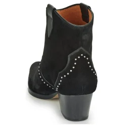 Betty London LOUELLA