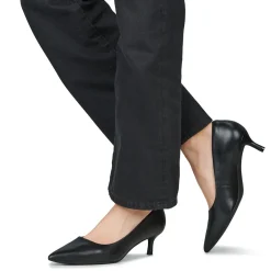 Clarks Zarey Court
