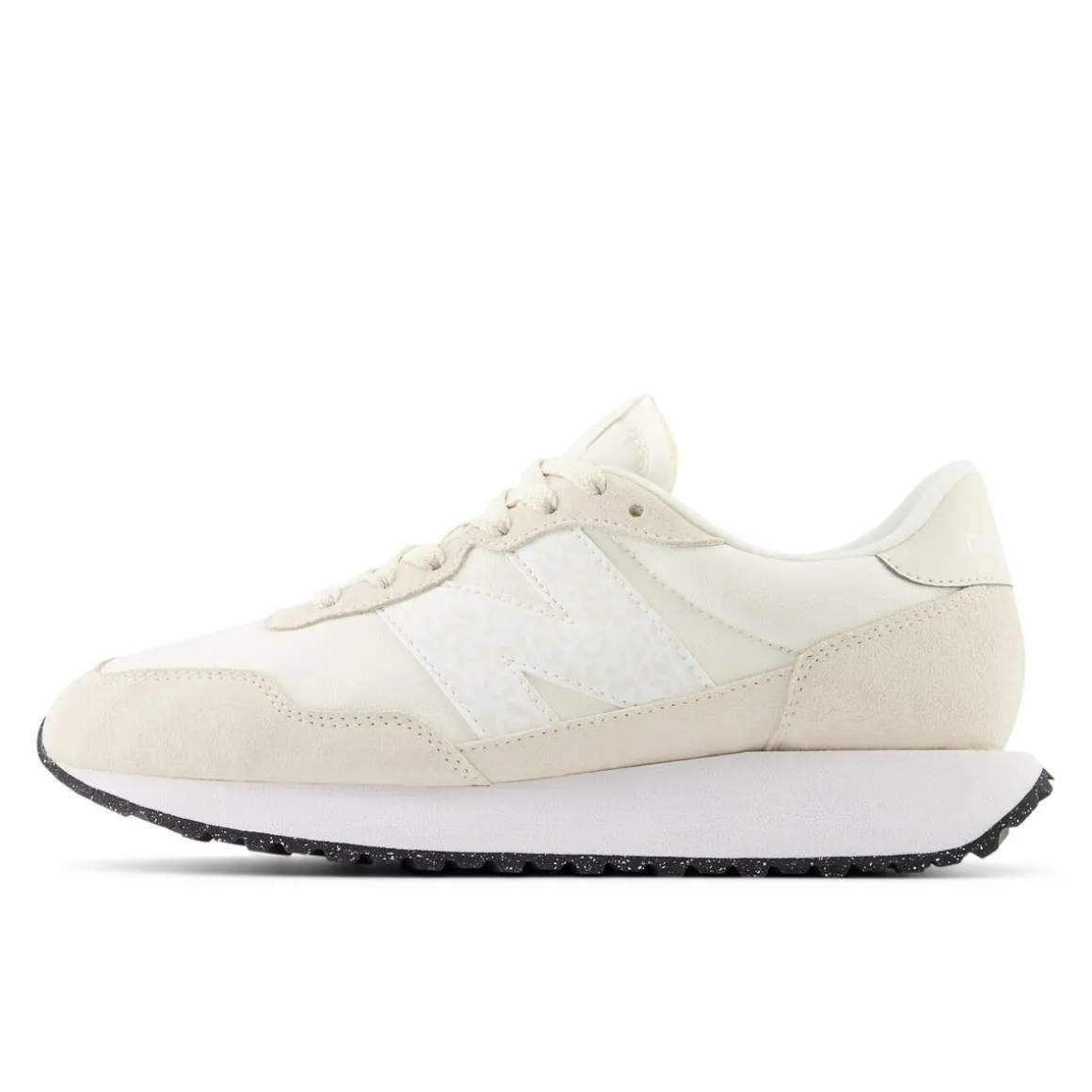 New Balance 237