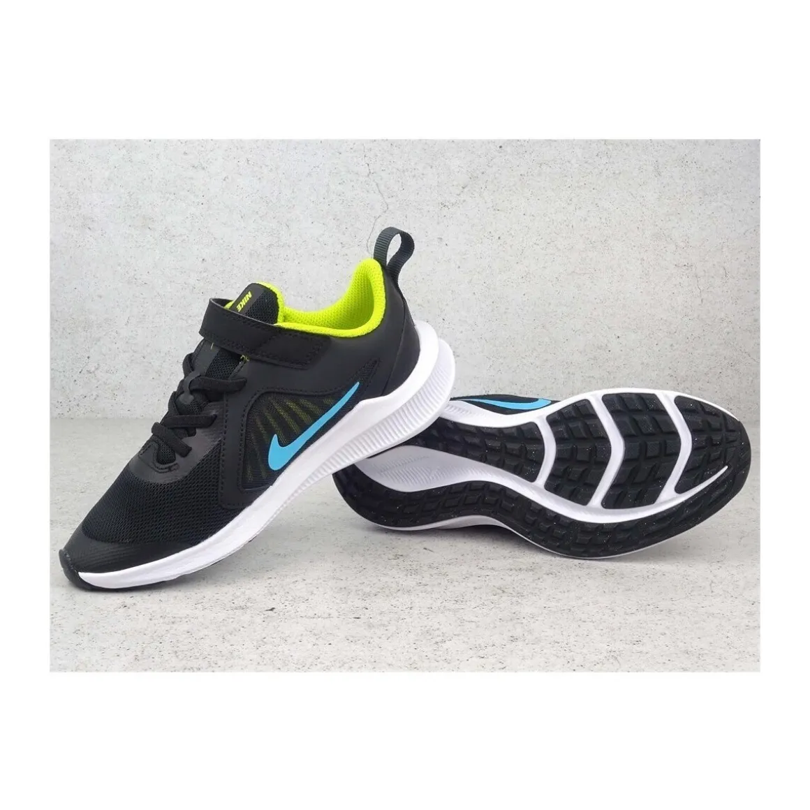 Nike DOWNSHIFTER