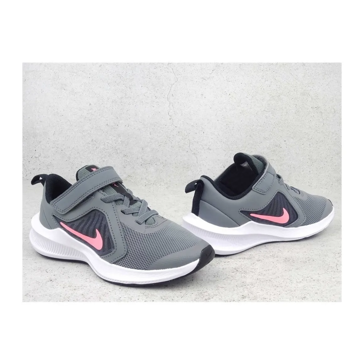 Nike DOWNSHIFTER