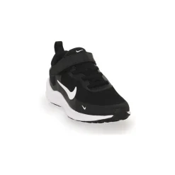 Nike REVOLUTION 7