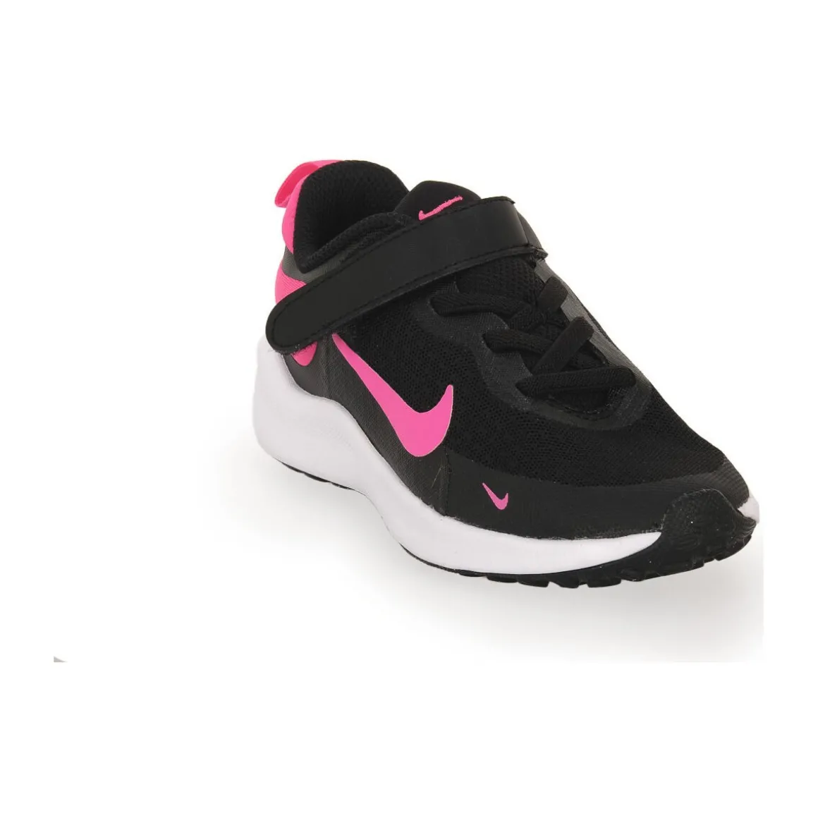Nike REVOLUTION 7