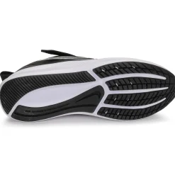 Nike STAR RUNNER