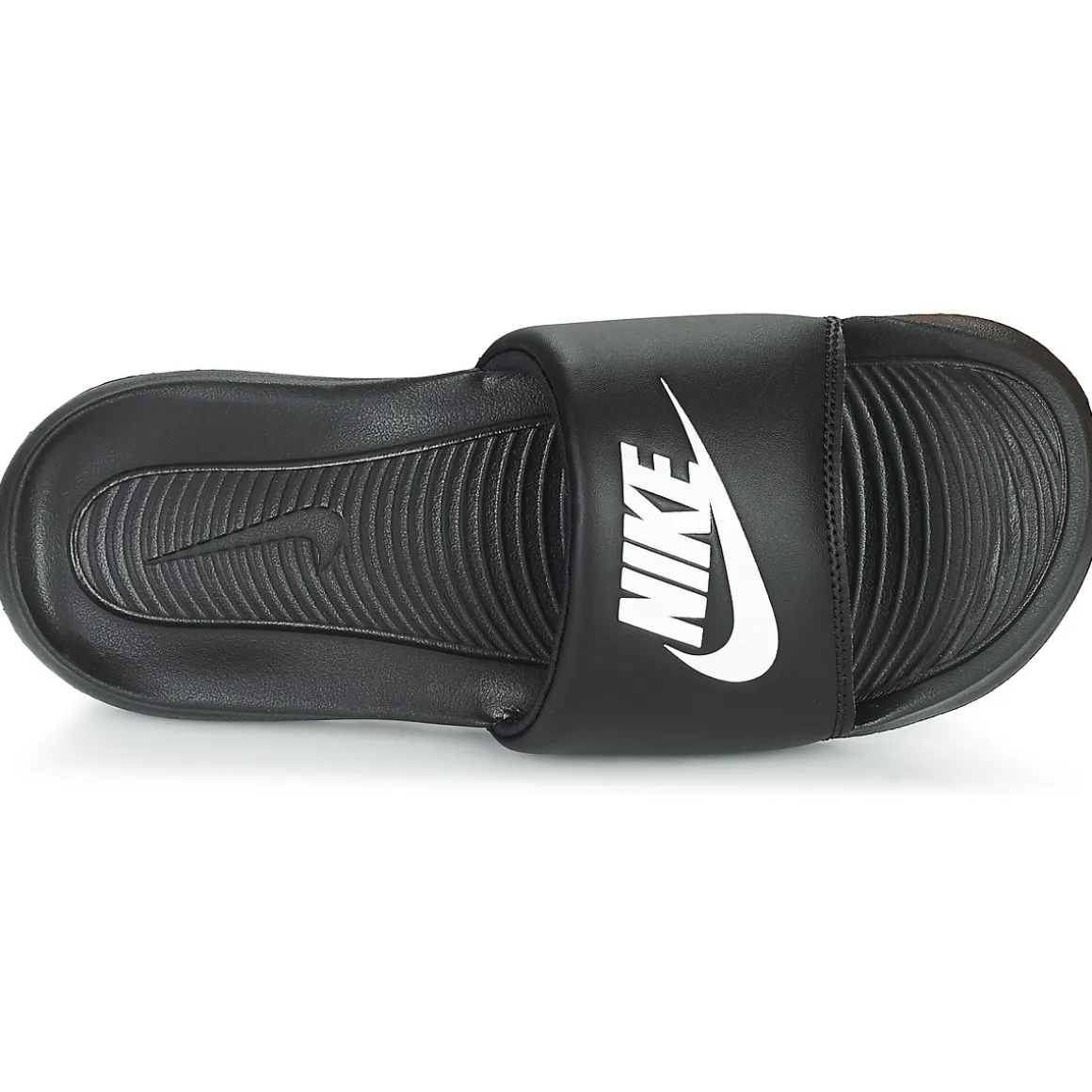 Nike Victori One