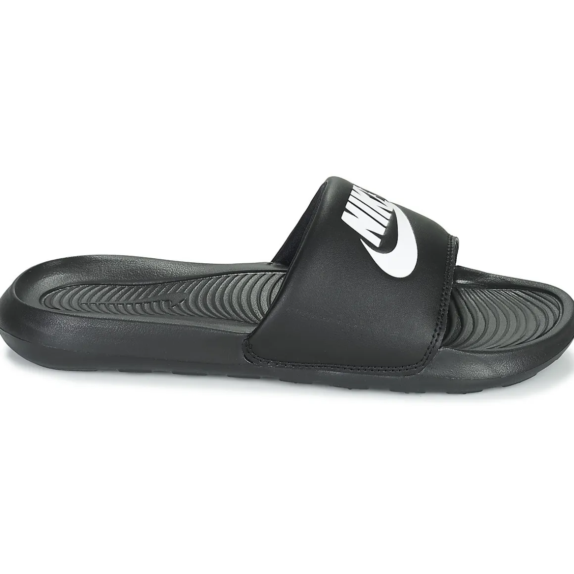 Nike Victori One