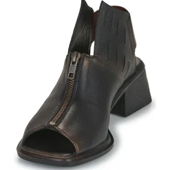 Sandaler med hæl Papucei