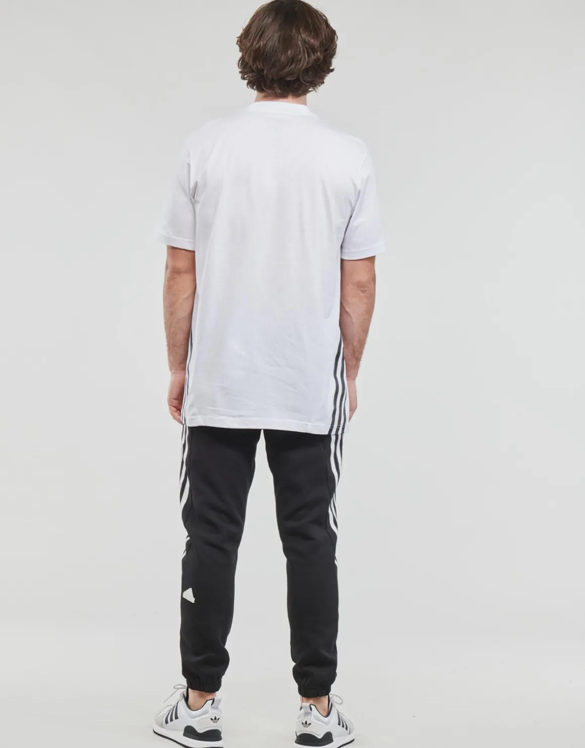 T-shirts m. korte ærmer adidas