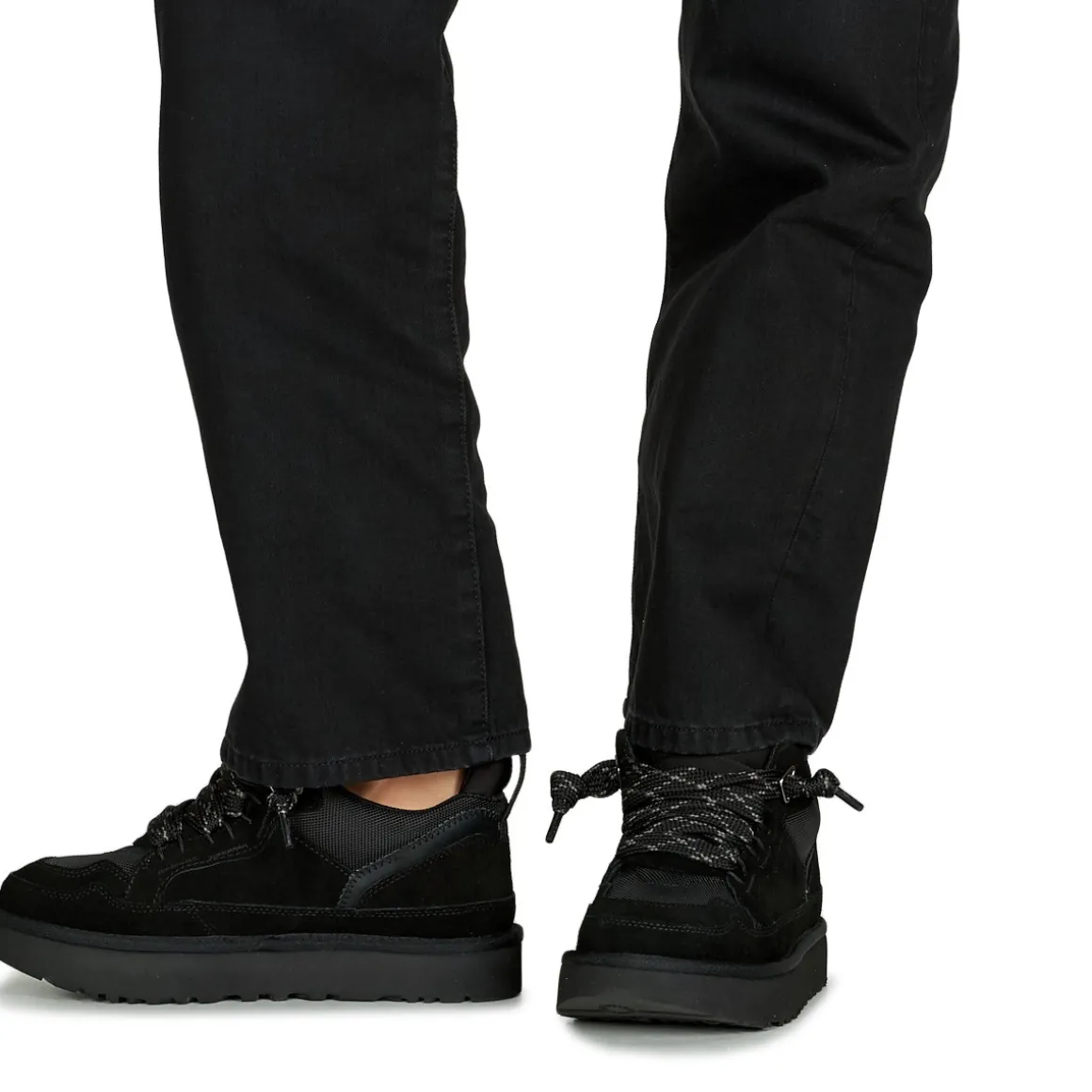 UGG LOWMEL