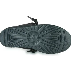 UGG LOWMEL