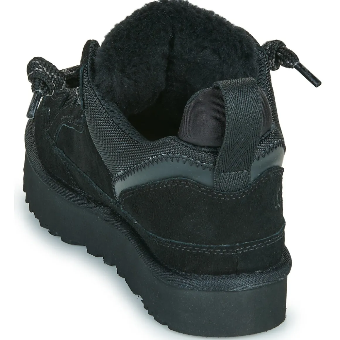 UGG LOWMEL